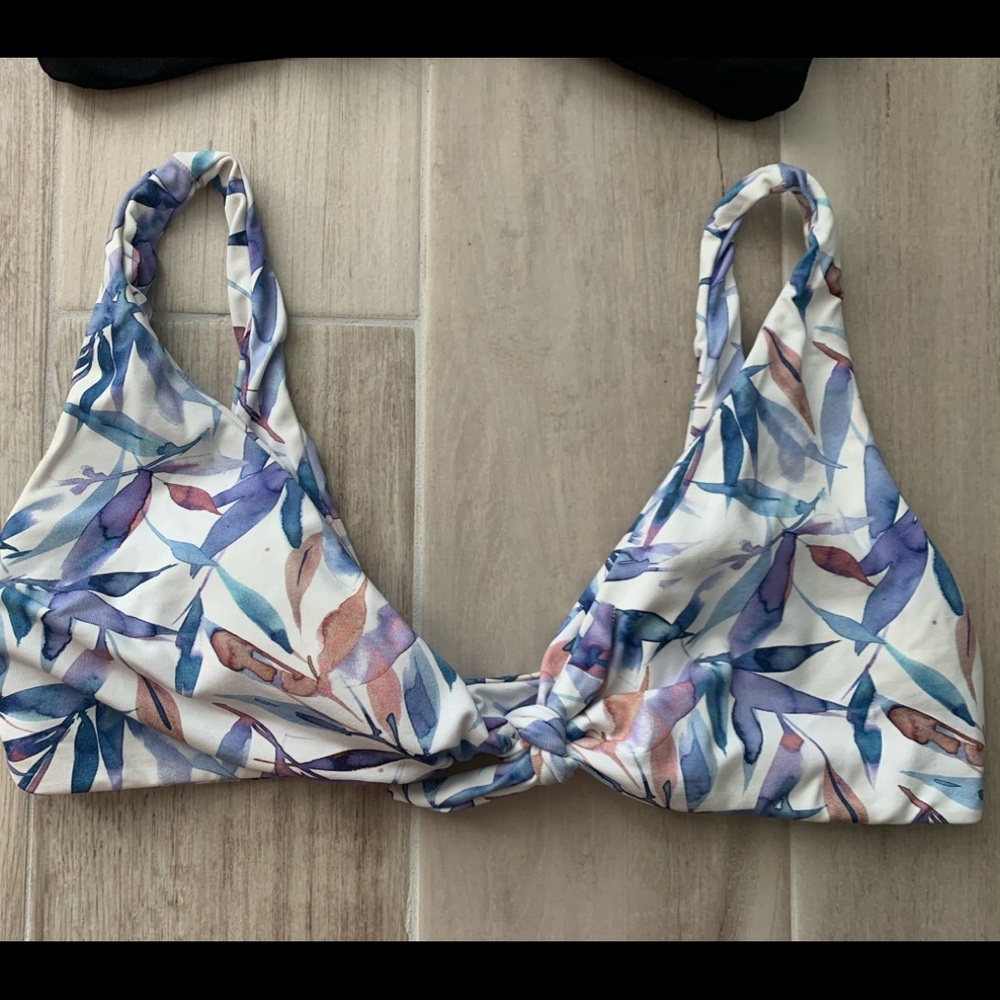 Midori bikini top